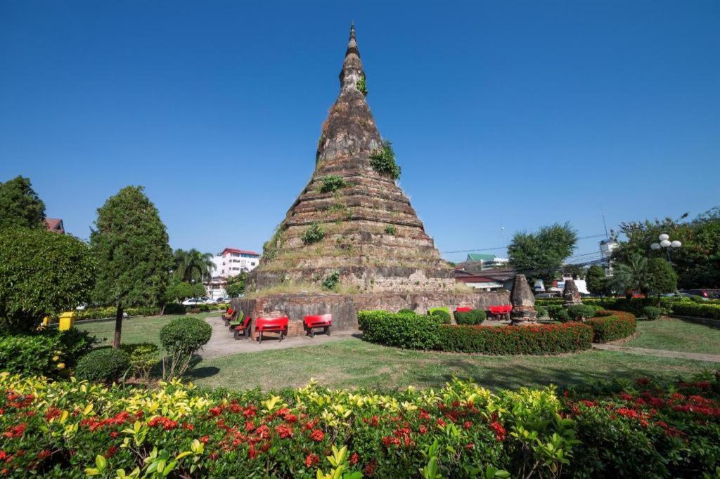 Vientiane Plaza Hotel Dış mekan fotoğraf