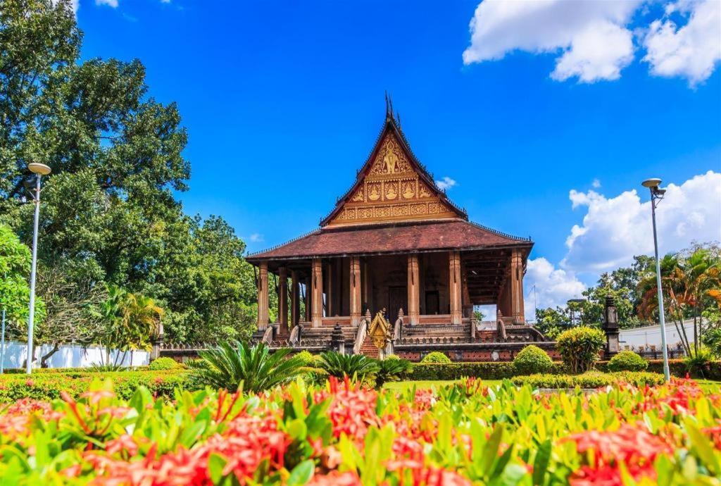 Vientiane Plaza Hotel Dış mekan fotoğraf