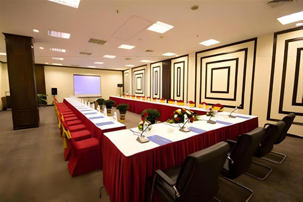 Vientiane Plaza Hotel Dış mekan fotoğraf